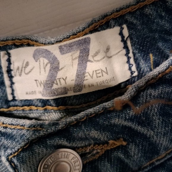 We The Free Distressed Denim Jeans Flare Leg - Picture 2 of 10